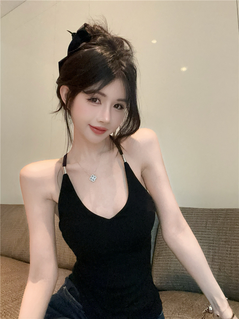 Black V-Neck Open Back Cami Top Women 2025 New Slim Fit Sexy Cropped Outerwear - Image 3