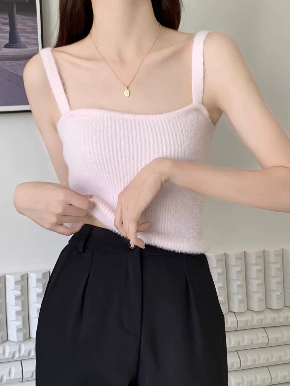 Women's Thick Warm Mink Fleece Camisole Vest Sleeveless Knit Top